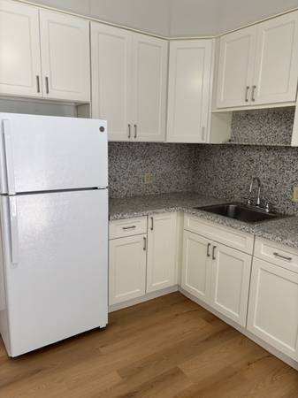 2BR/1BA Apartment · Hayward photo 4