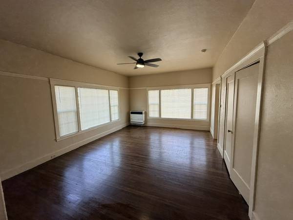 1BR/1BA Apartment · Oakland photo 2
