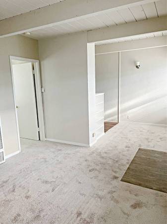 Apartments on Telegraph Ave · Oakland photo 5