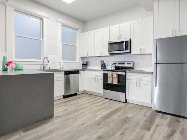 Apartments on S Second St · San Jose photo 2