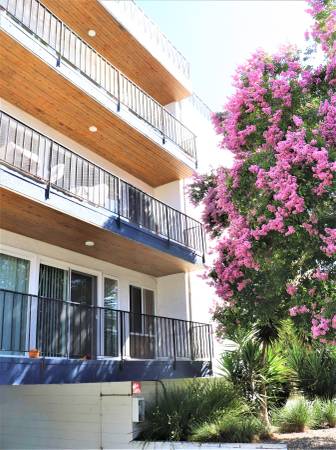 2BR/1BA Apartment · San Leandro photo 2
