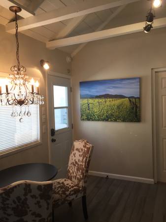 2BR/1BA Apartment · San Francisco photo 4