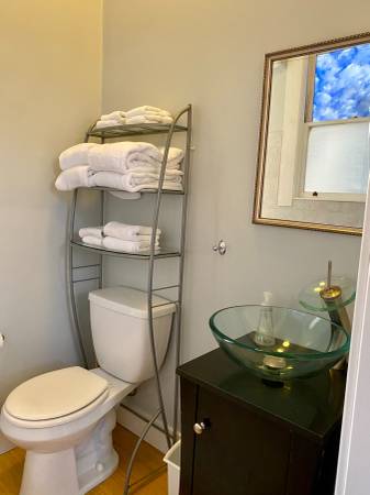 1BR/1BA Apartment · San Francisco photo 4