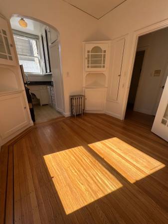 0BR/1BA Apartment on Lincoln Way 102 · San Francisco photo 4