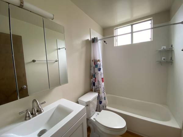 Apartments on Blake Street 304 · Berkeley photo 5