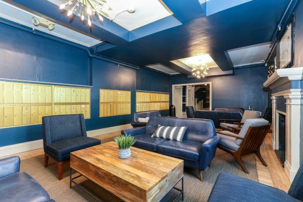 1499 California St. photo 4