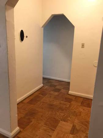 1BR/1BA Apartment · Berkeley photo 2