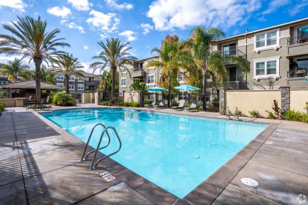 Apartments on Ivy Way · San Ramon