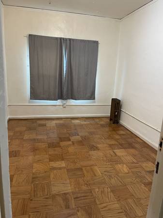 2BR/1BA Apartment · Berkeley photo 4
