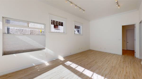 1BR/1BA Apartment on Pacific Ave - Salmon-5 · San Francisco photo 5