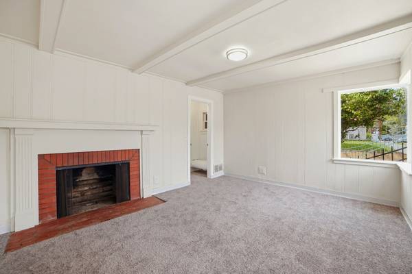 2BR/1BA Apartment · Guerneville photo 4