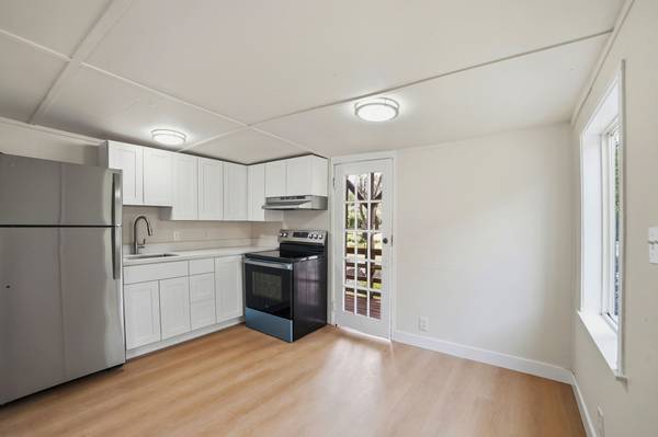 2BR/1BA Apartment · Guerneville photo 2