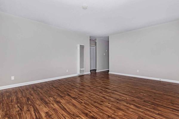 Apartments on Central Avenue · Fremont photo 2