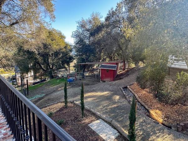 2BR/2BA Single Family House on Old Santa Cruz Hwy · Holy City photo 2