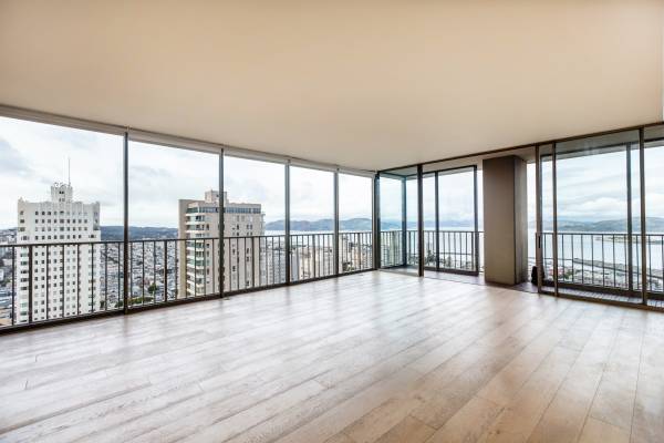 2BR/2BA Condo · San Francisco photo 2