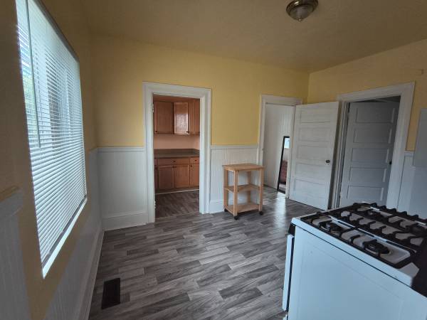 2BR/1BA Duplex · Emeryville photo 4