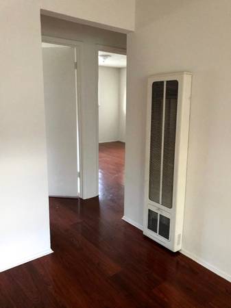 2BR/1BA Apartment · Campbell photo 2