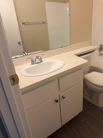 3BR/1BA Apartment · Concord photo 4