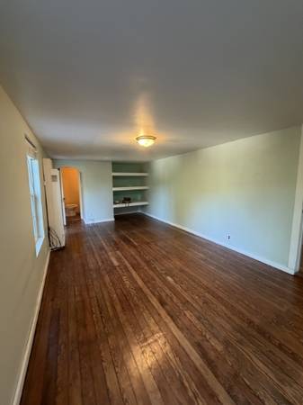 1BR/1BA Single Family House on South Fitch Mountain Road · Healdsburg photo 5