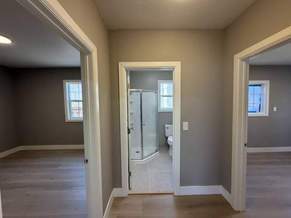2BR/1BA Duplex on 1st Ave · San Bruno photo 4