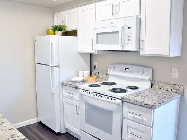 Apartments on Meridian Avenue · San Jose photo 2