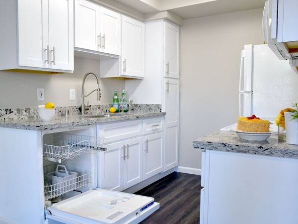 Apartments on Meridian Avenue · San Jose photo 5