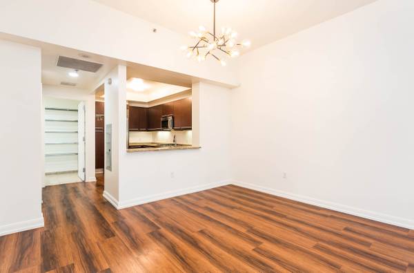 489 Harrison St San Francisco, CA 94105 photo 2