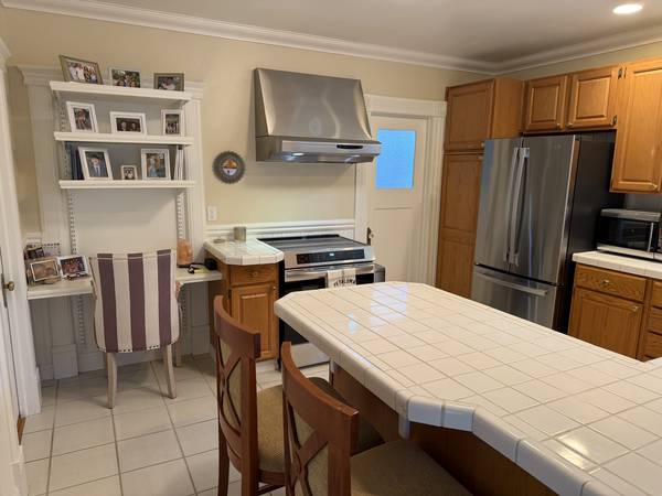 1BR/1BA Apartment · Petaluma photo 3