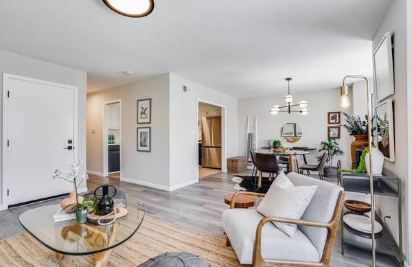 1BR/1BA Apartment · Emeryville photo 3