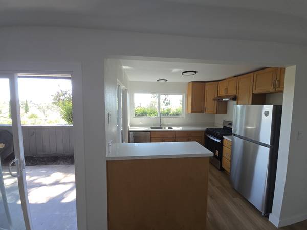 2BR/2BA Apartment · Vallejo photo 3