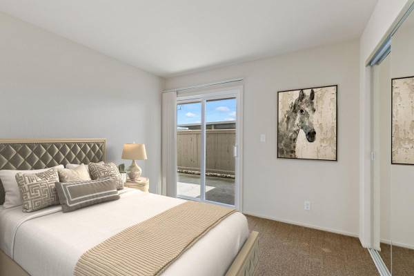 2BR/2BA Apartment · Tracy photo 2