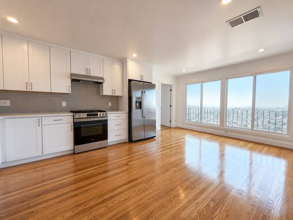 1BR/1BA Apartment · San Francisco photo 3