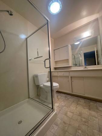 1BR/1BA Apartment · Berkeley photo 3