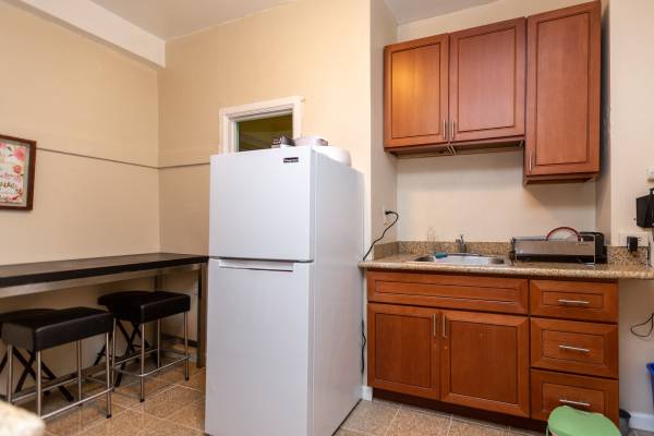 2BR/1BA Apartment · San Francisco photo 3