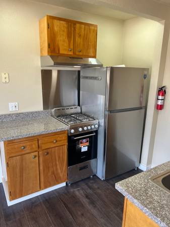 Apartments on Willow Pass Road · Concord photo 5
