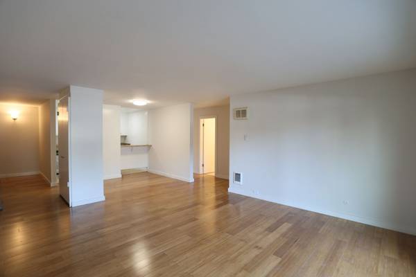 Apartments on Wayne Place · Oakland photo 2