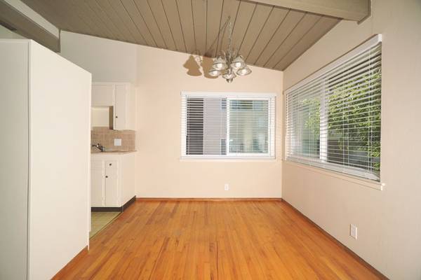 1BR/1BA Apartment on Matadero Avenue · Palo Alto photo 2