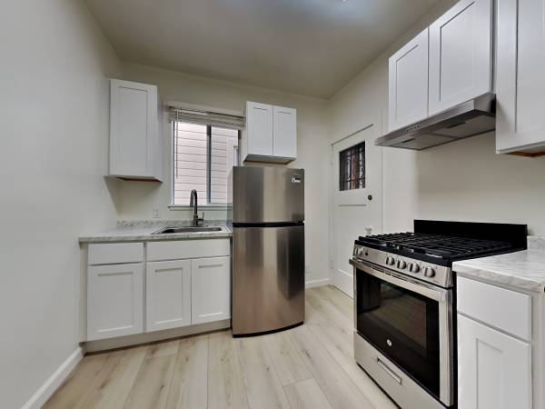Apartments on Brosnan Street · San Francisco photo 4
