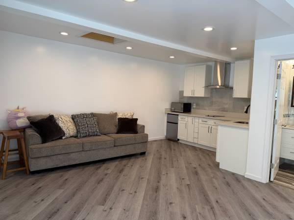 1BR/1BA In Law Adu on Fountain Back Unit Alameda Ca 94501 · Alameda photo 3