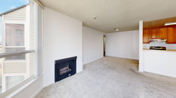 Apartments on Broadway Street · San Francisco photo 2