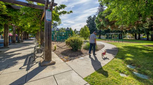 0BR/1BA Apartment · Redwood City photo 5