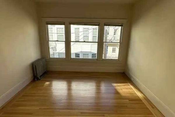 Others on Retiro Way Unit 4 · San Francisco photo 2