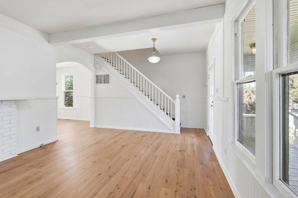 2BR/2BA Single Family House · Santa Cruz photo 4