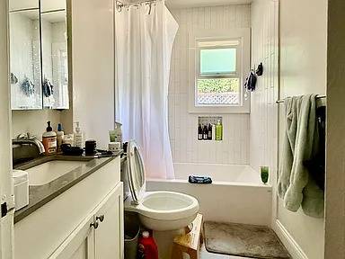 2BR/1BA Other on Jasmine St · San Mateo photo 4