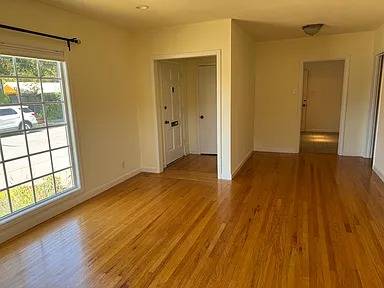 2BR/1BA Duplex on 7th Ave · San Mateo photo 2