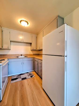 2BR/1BA Apartment on Via Monte Dr · San Jose photo 4