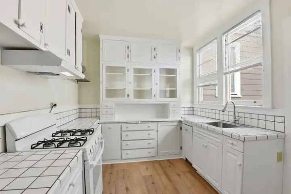 Others on 29th St Unit 380 29th Street · San Francisco photo 5