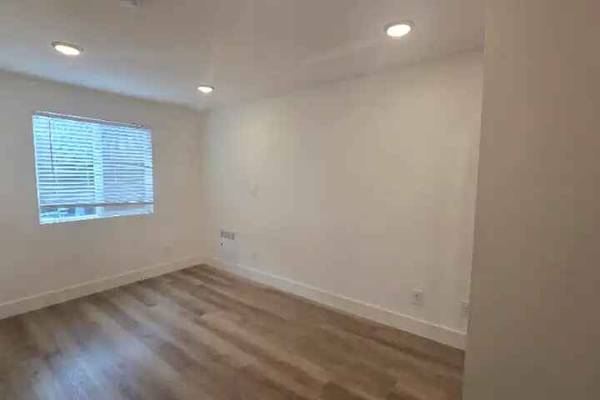 2BR/1BA Other on La Salle Ave Unit 1651 B · San Francisco photo 5