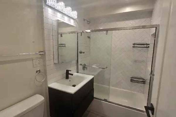 2BR/1BA Other on La Salle Ave Unit 1651 B · San Francisco photo 4