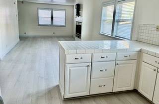 2BR/1BA Apartment on 15th Street · Oakland photo 2